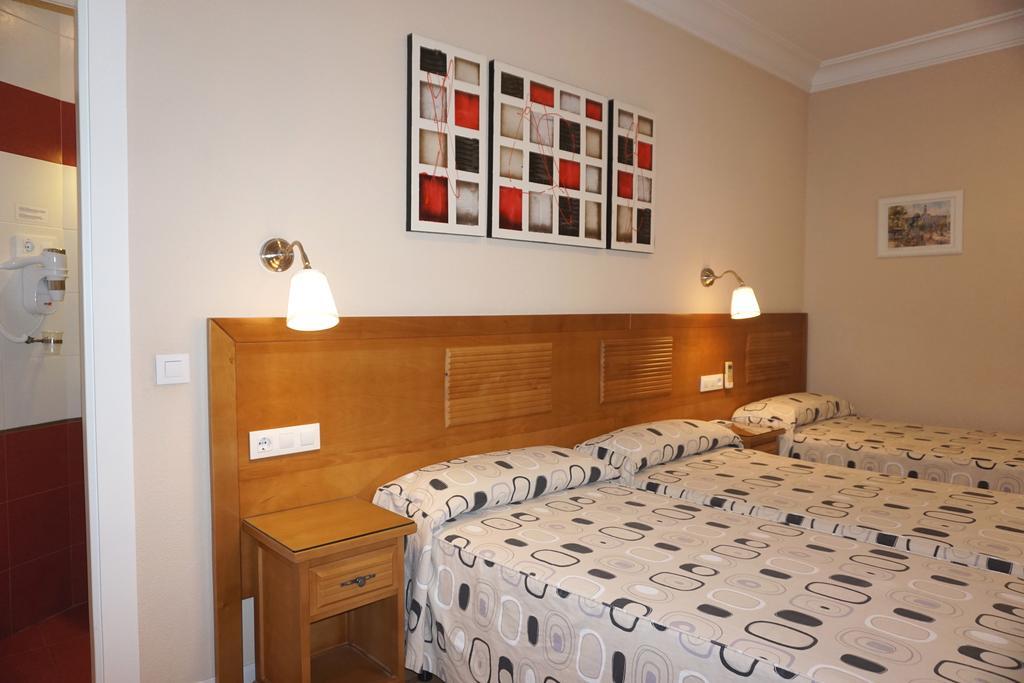 Santillan II Hotel Madrid Camera foto