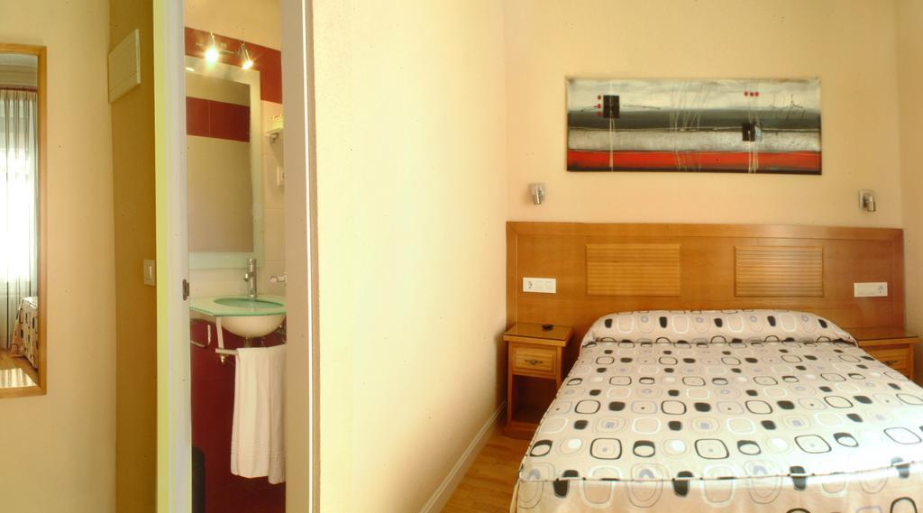 Santillan II Hotel Madrid Camera foto